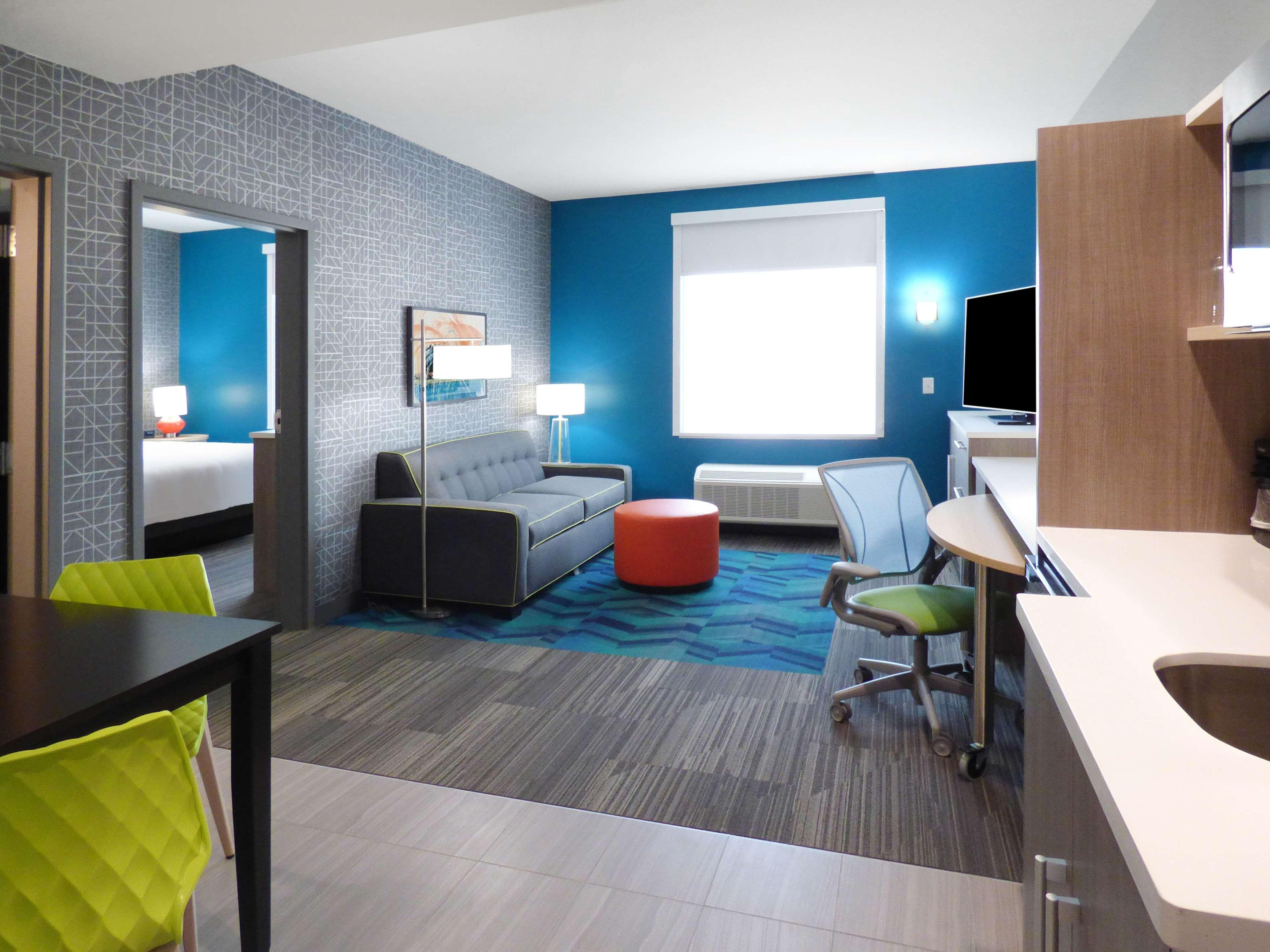 Home2 Suites By Hilton Pensacola I-10 Pine Forest Εξωτερικό φωτογραφία