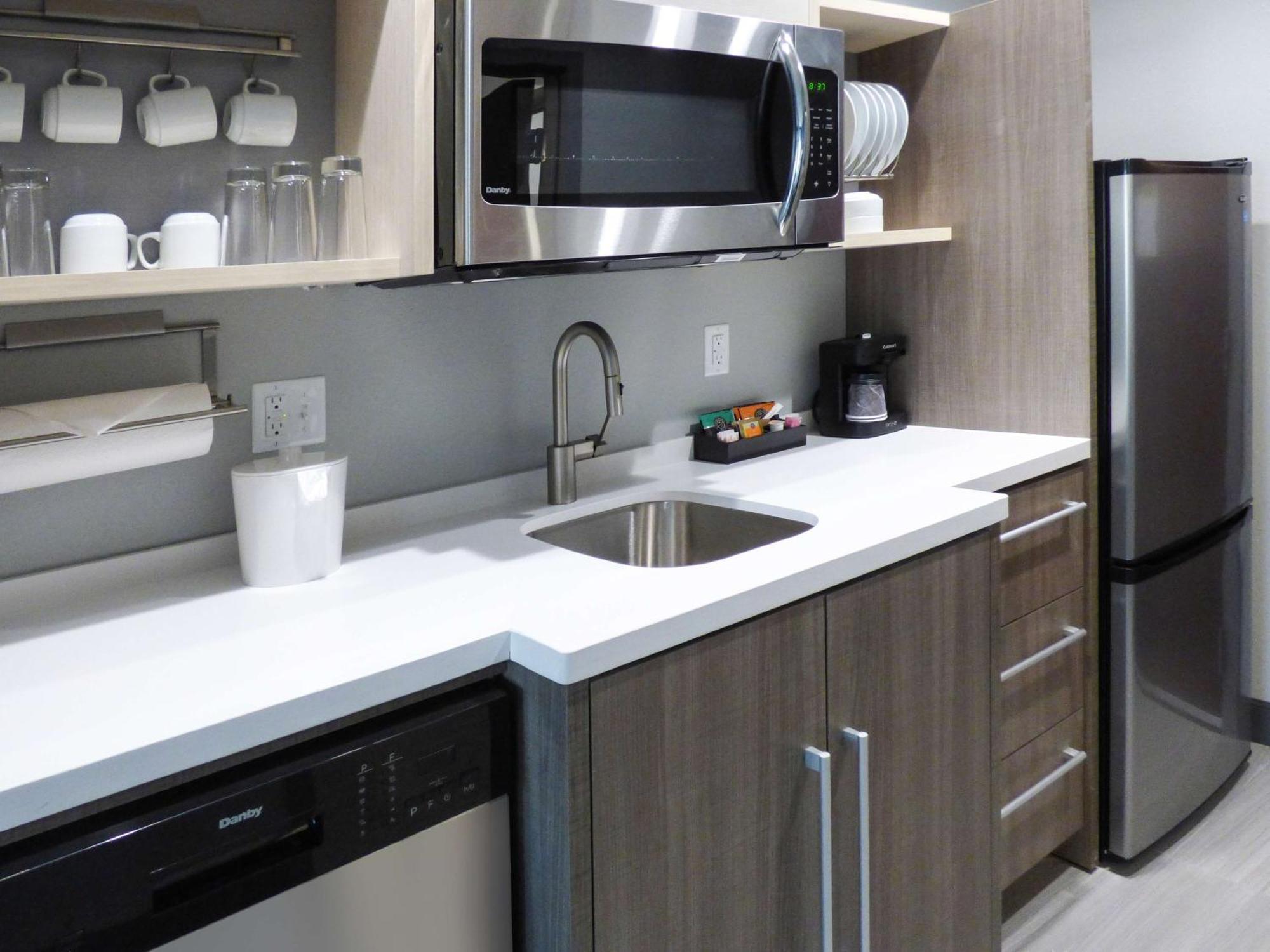 Home2 Suites By Hilton Pensacola I-10 Pine Forest Εξωτερικό φωτογραφία